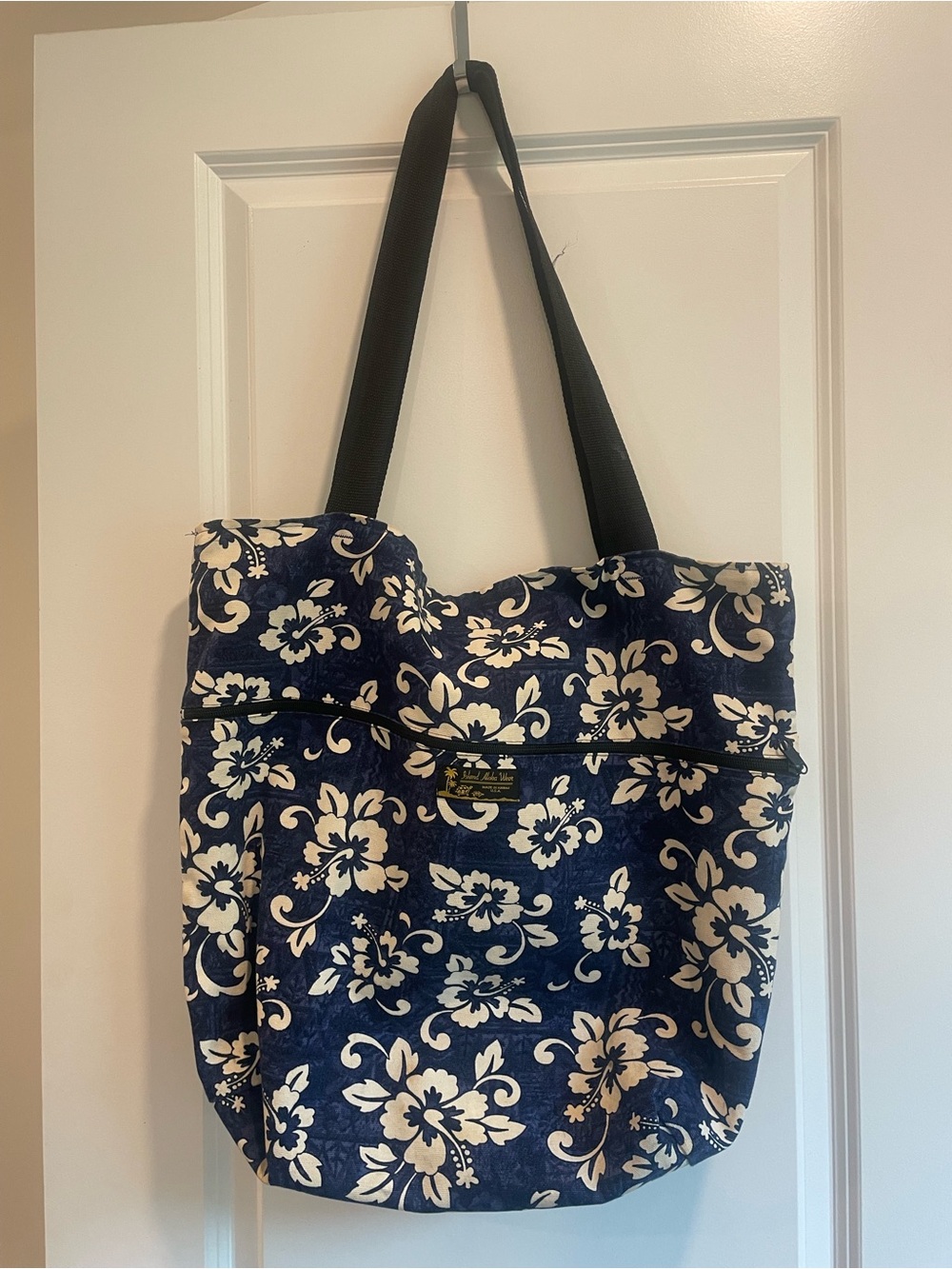 Reversible Beach Tote Navy Floral